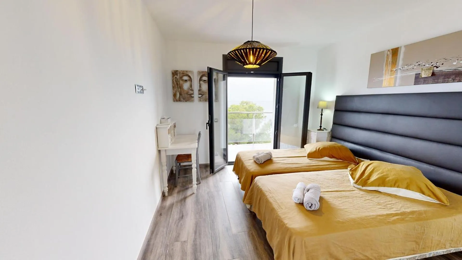 Maison De 130 M2 Et Studio De 40M2, Vue Mer Et Jacuzzi Roses Spain