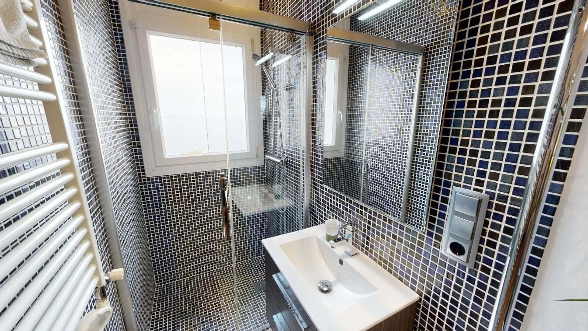 Maison De 130 M2 Et Studio De 40M2, Vue Mer Et Jacuzzi Roses Spain